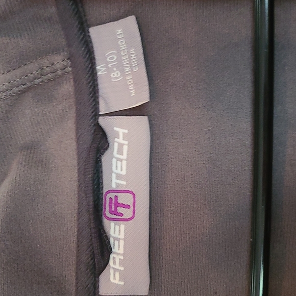 Free Tech Gray Rain Jacket - Picture 4 of 6